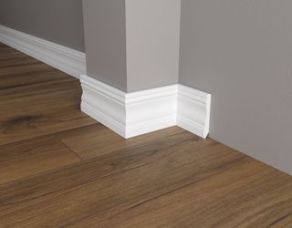153 A Плинтус 153 A Décor Dizayn