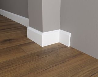 DD47 Плинтус DD47 Décor Dizayn
