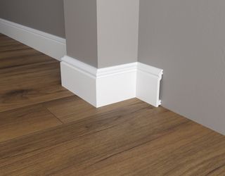 DD701 Плинтус DD701 Décor Dizayn