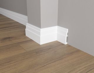 DD704 Плинтус DD704 Décor Dizayn
