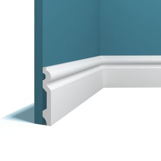 P07 Плинтус напольный P07 из ударопрочного полимера Перфект Плюс